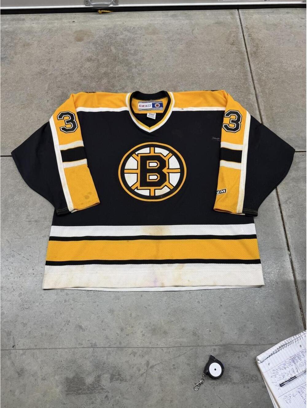 vintage boston bruins ccm Hannu Toivonen hockey jersey size xl HAS STAINS